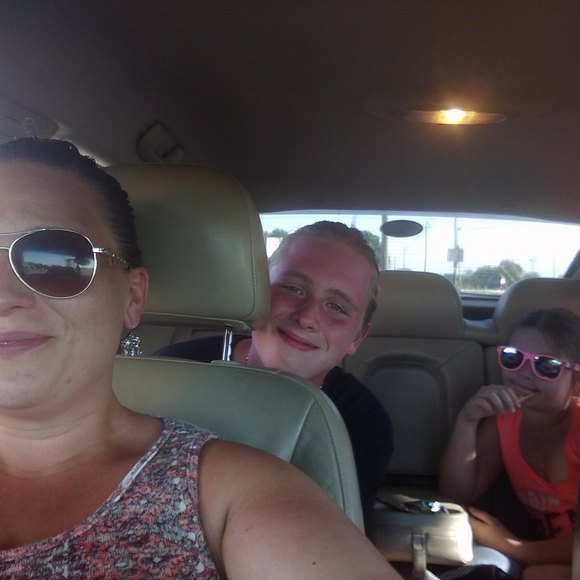 Meet your Posher, Sean - Picture 1 of 1